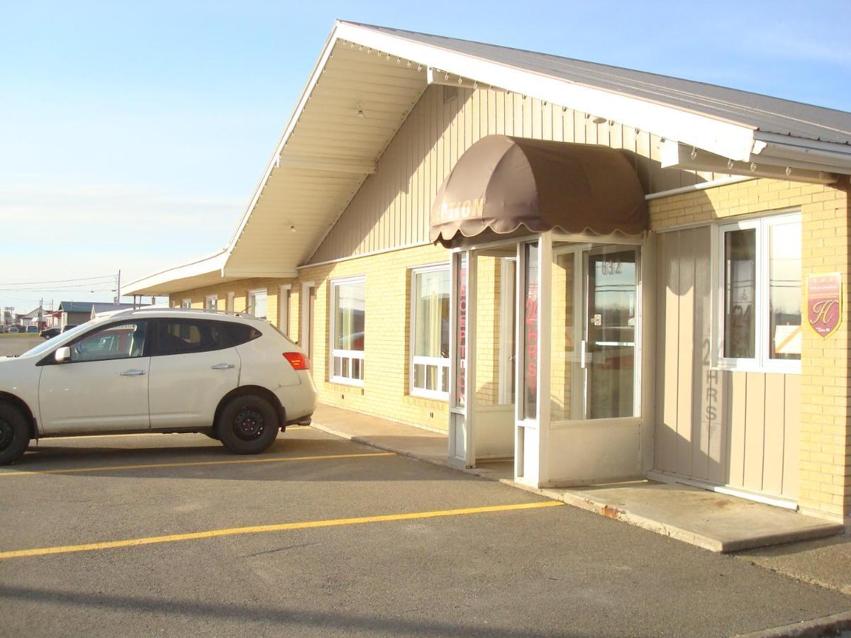Le Campagnard Matane Exterior foto